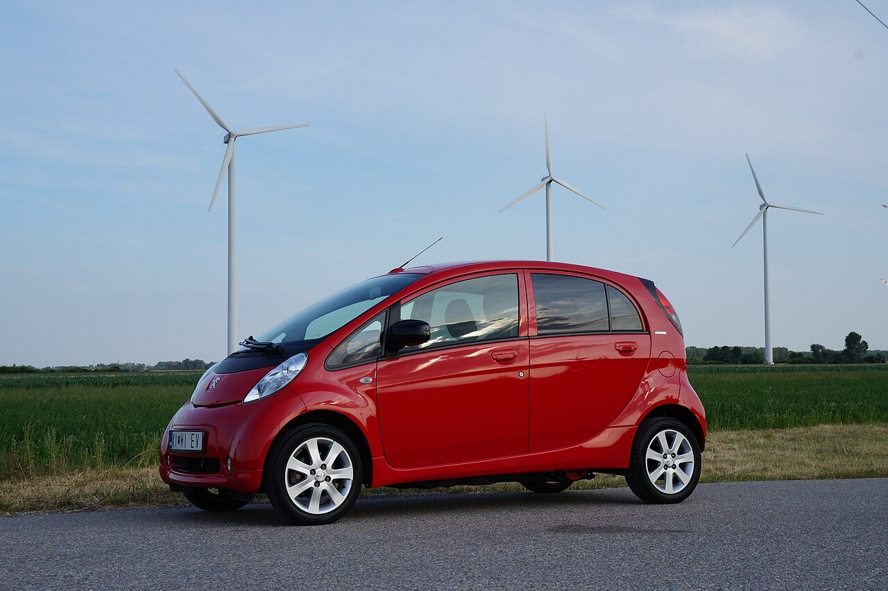 BYD Seagull drugiej generacji: auto za ok. 10 tys. dolarów z większym wnętrzem